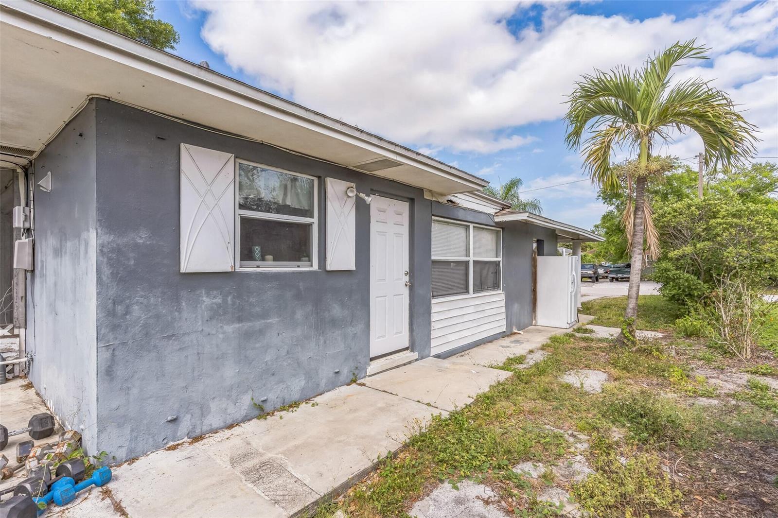 Image 9 of 38 For 3424 19th Street N