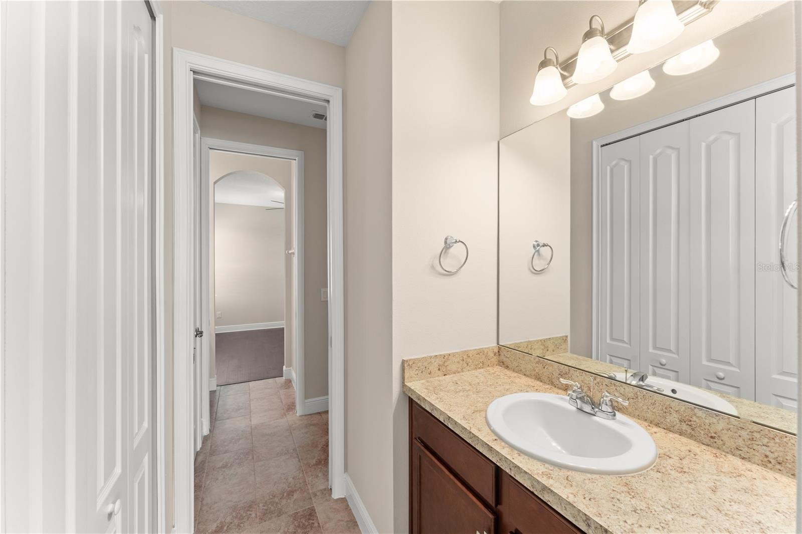 Image 40 of 65 For 970 Timberview Road