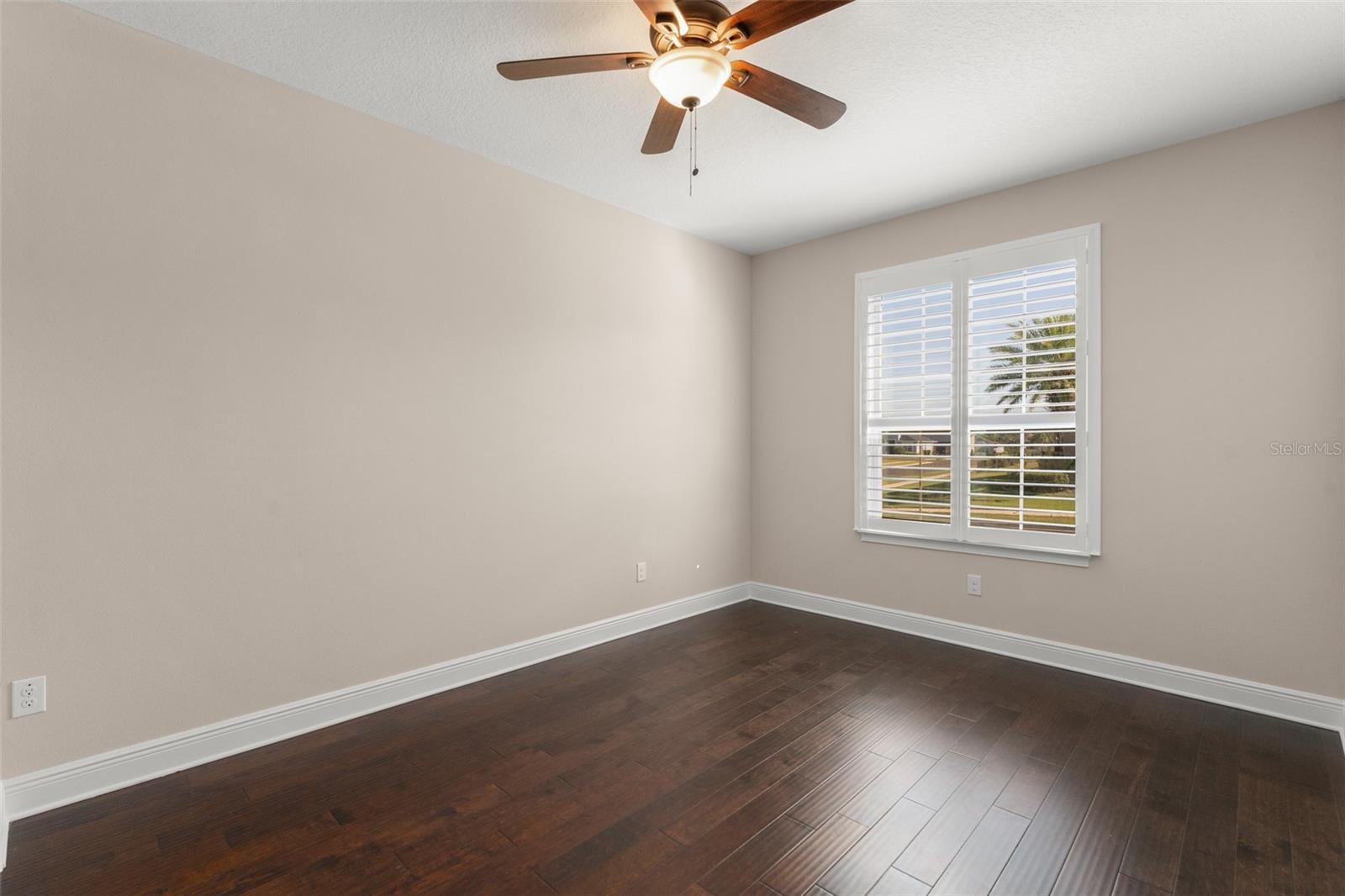 Image 42 of 65 For 970 Timberview Road