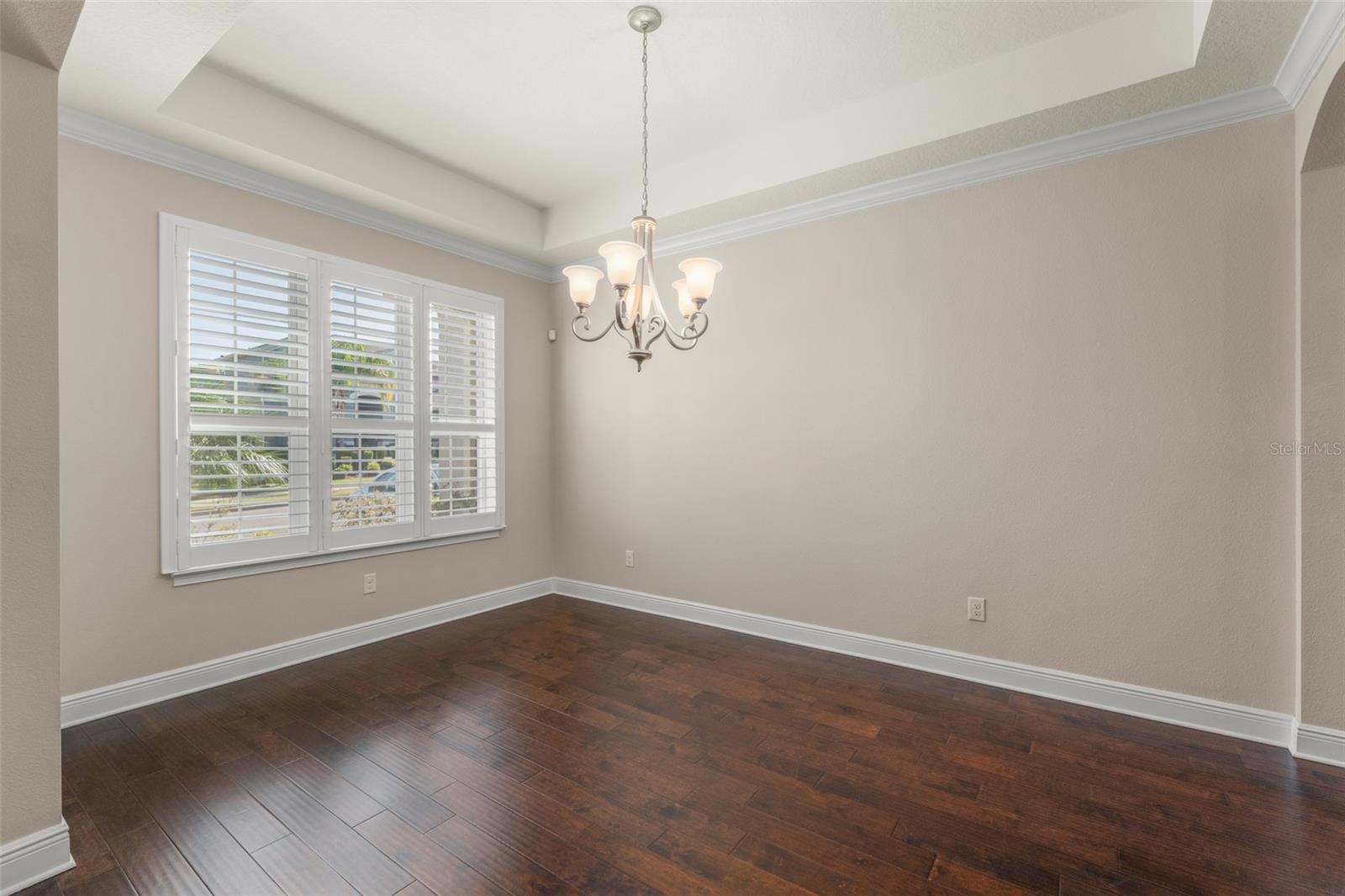 Image 6 of 65 For 970 Timberview Road
