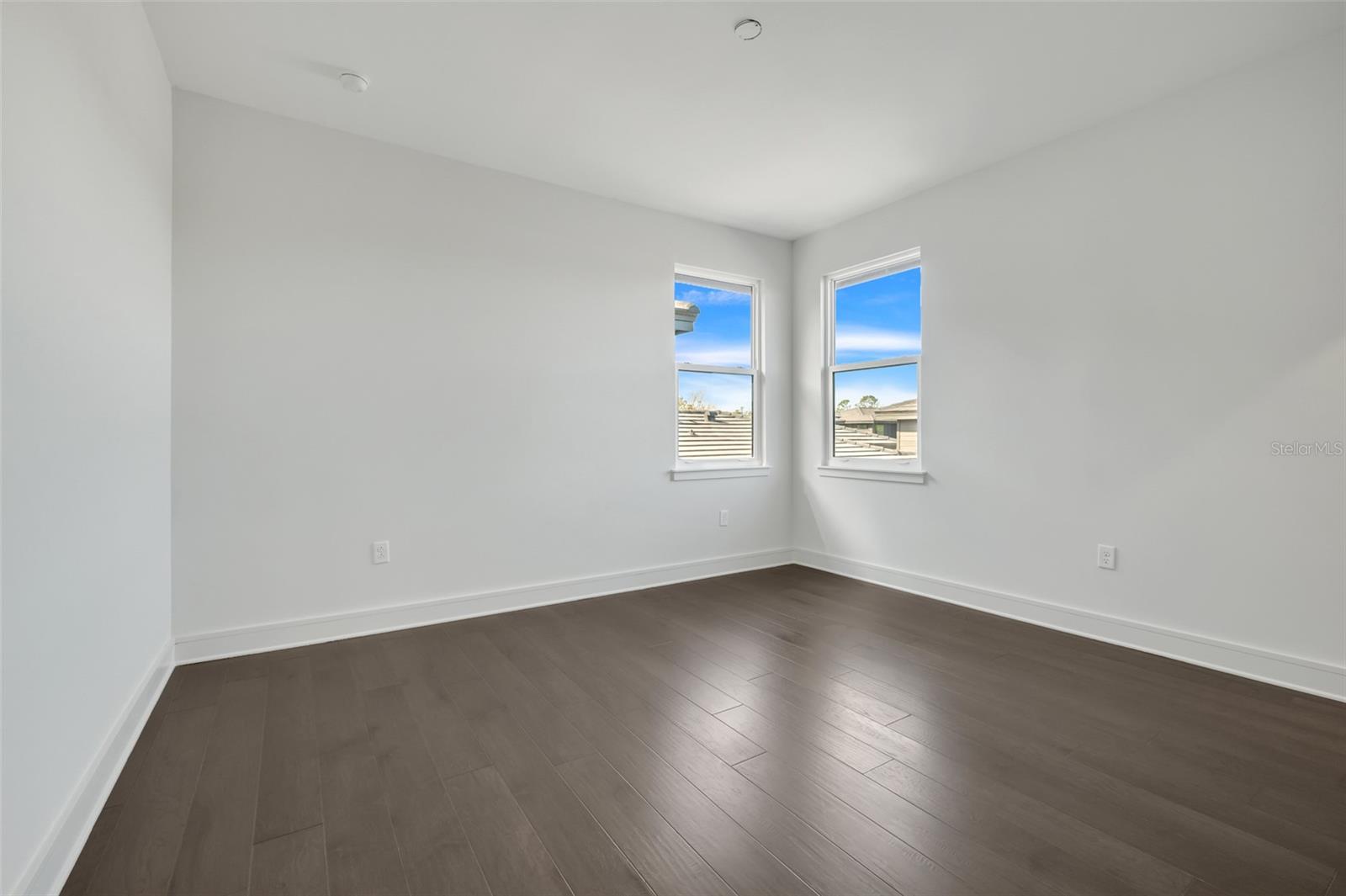 Image 41 of 53 For 3024 Kensington Avenue