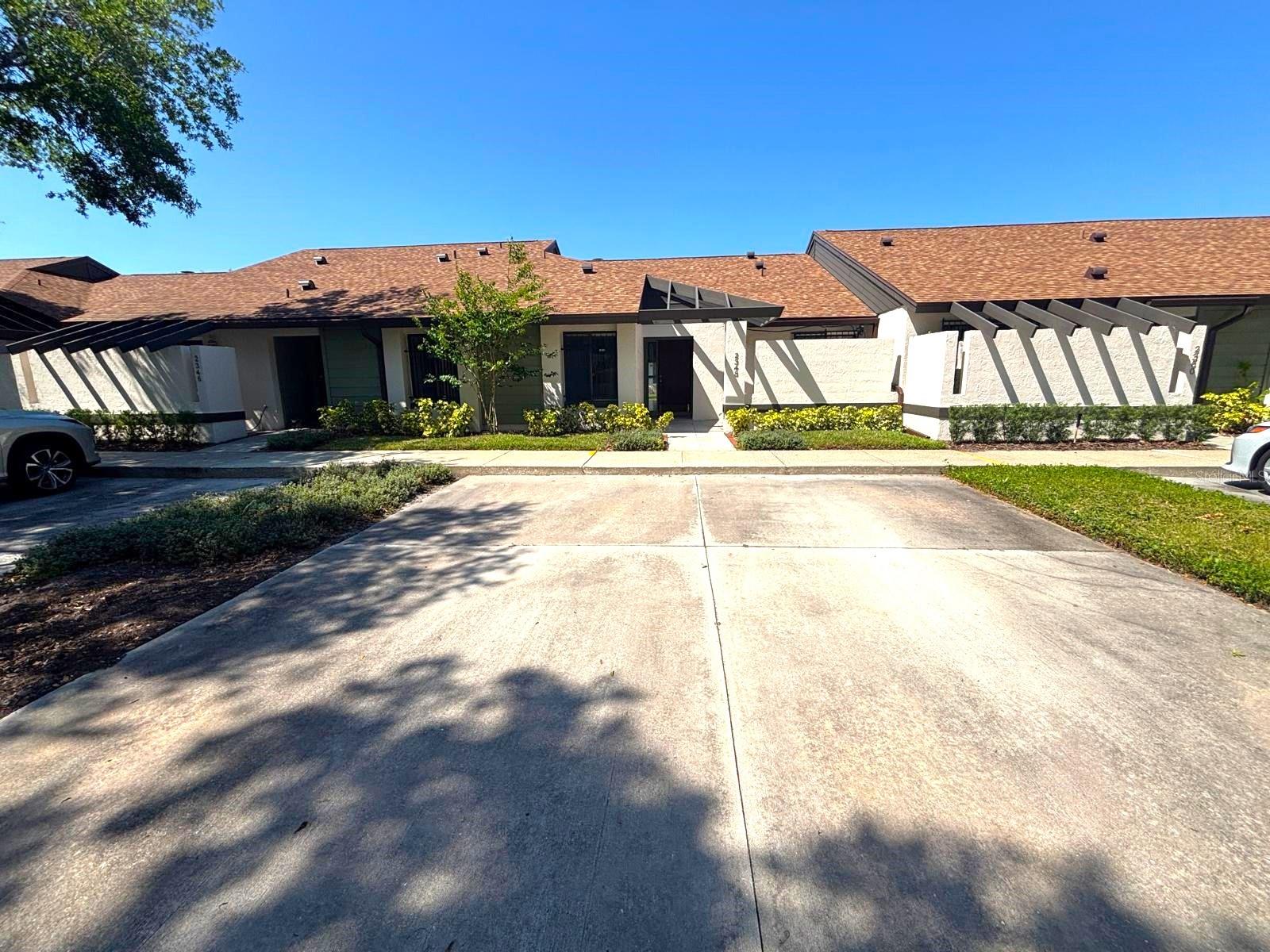Image 4 of 31 For 2348 Sun Valley Circle