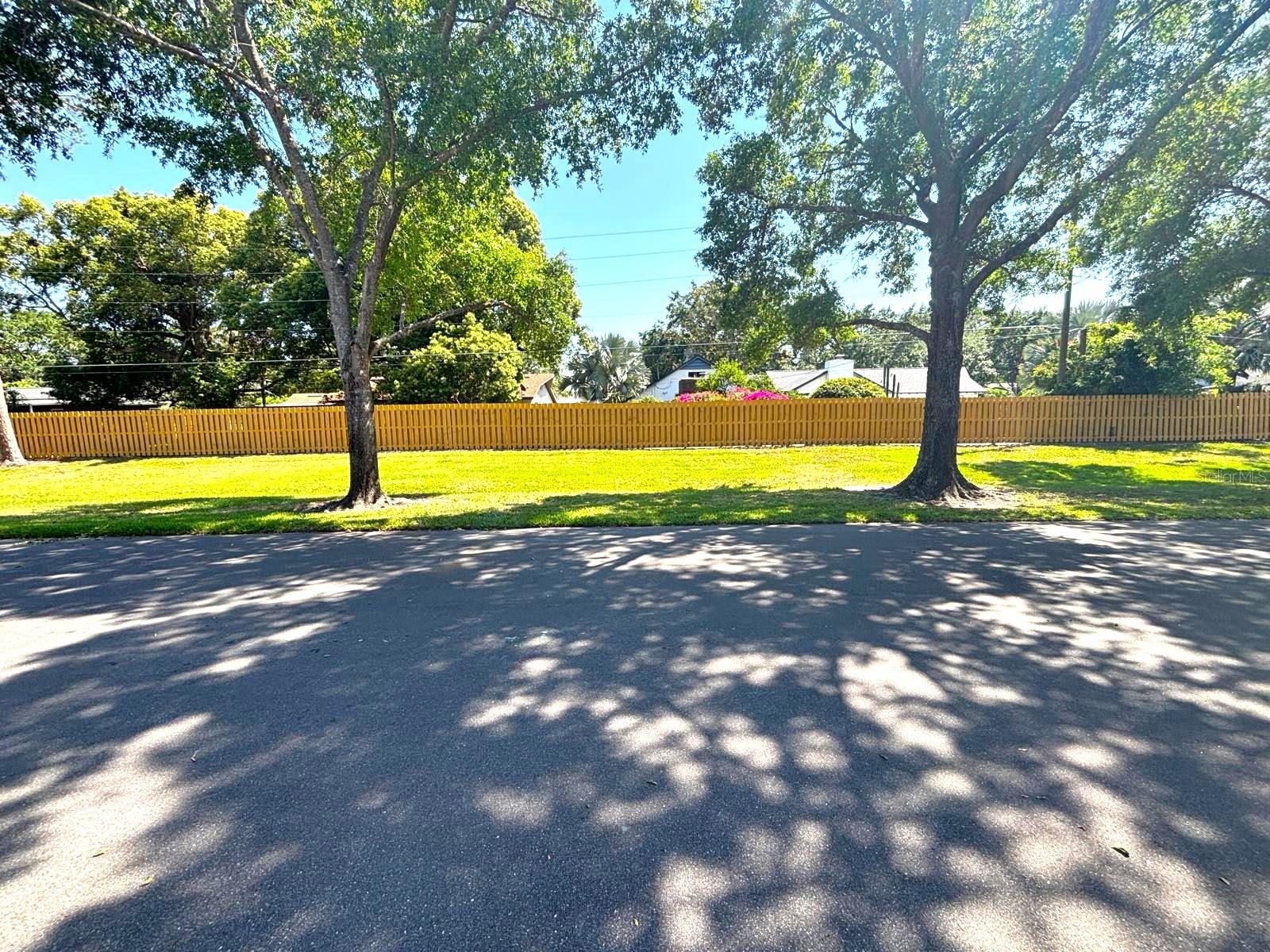 Image 6 of 31 For 2348 Sun Valley Circle