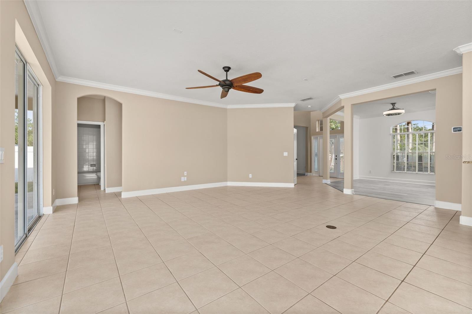 Image 10 of 72 For 305 Kays Landing Drive