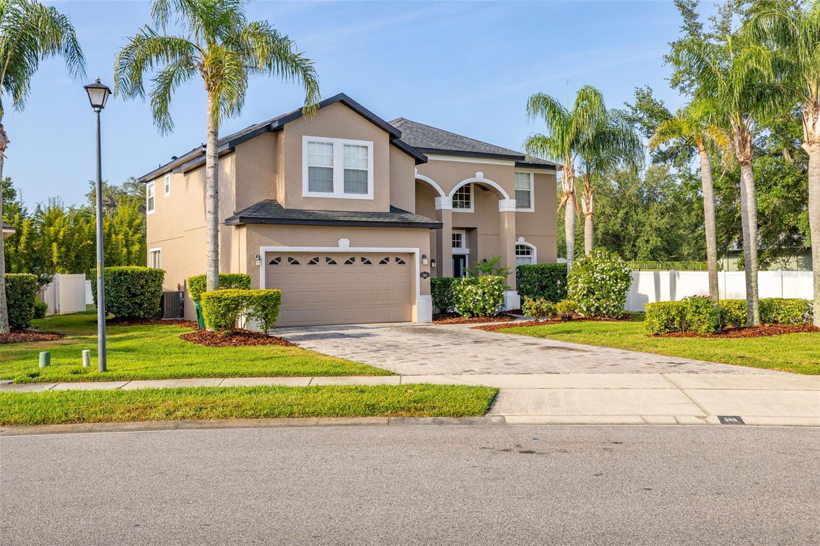 Image 2 of 72 For 305 Kays Landing Drive
