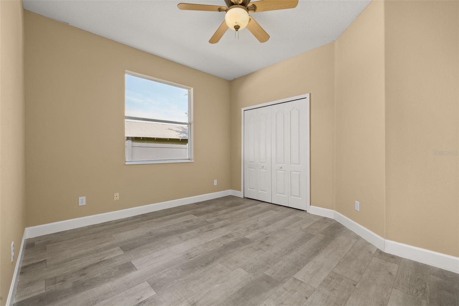 Image 23 of 72 For 305 Kays Landing Drive