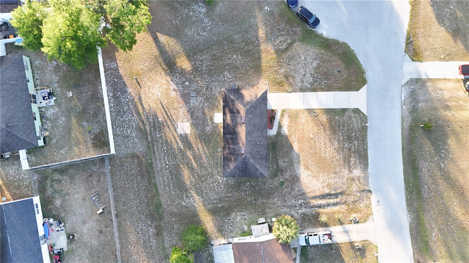 Image 21 of 25 For 312 Oak Track Terrace