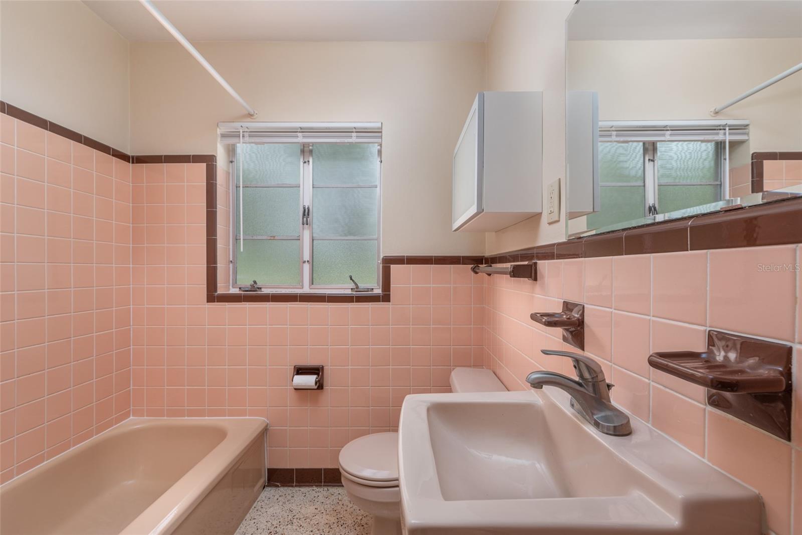 Image 11 of 11 For 1821 Goodrich Avenue