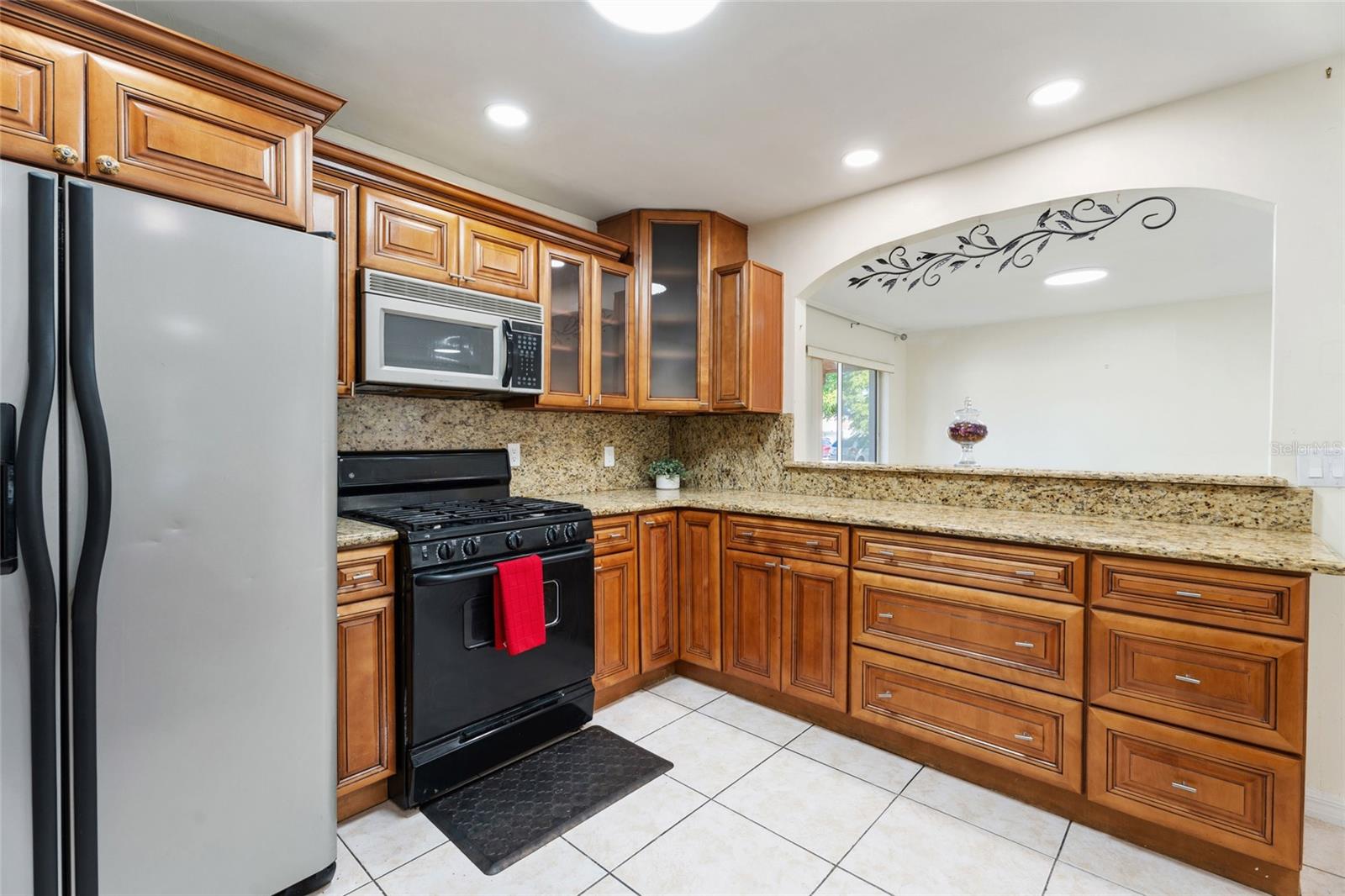 Image 18 of 60 For 10423 Manassas Circle