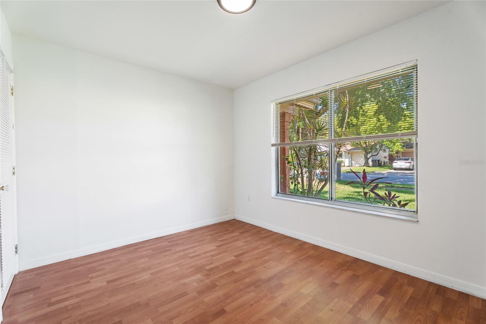 Image 22 of 60 For 10423 Manassas Circle