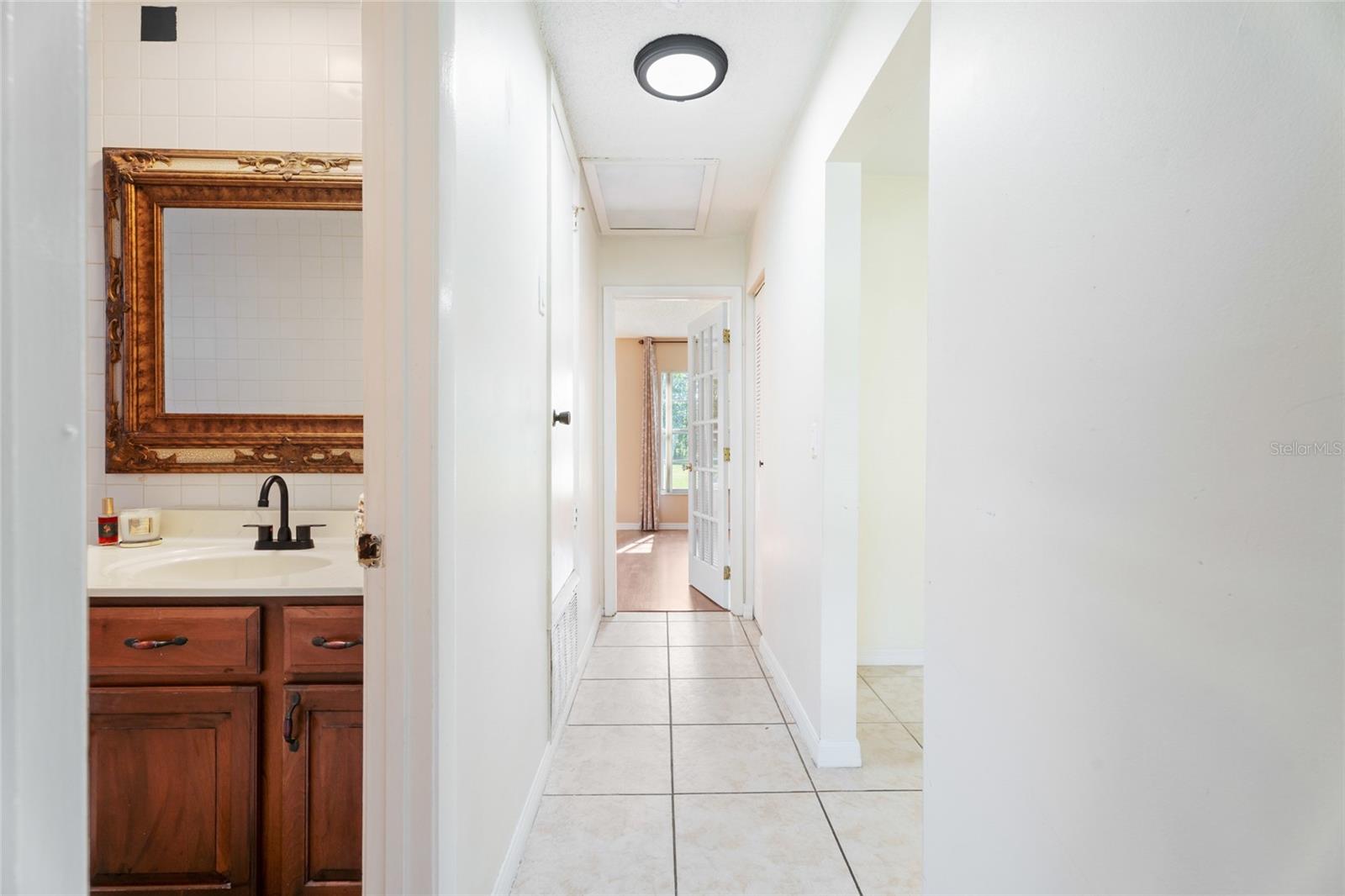 Image 27 of 60 For 10423 Manassas Circle