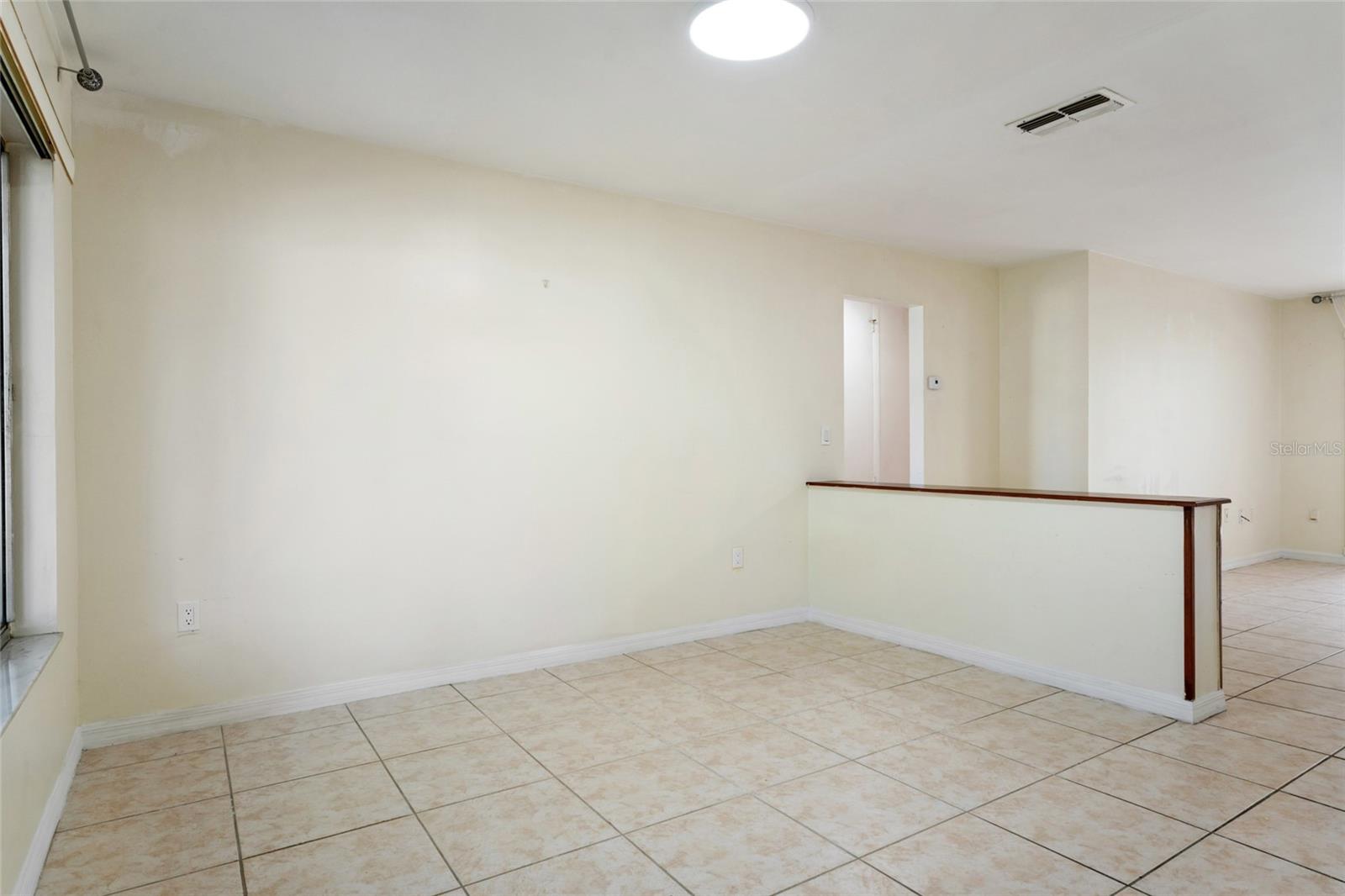 Image 6 of 60 For 10423 Manassas Circle