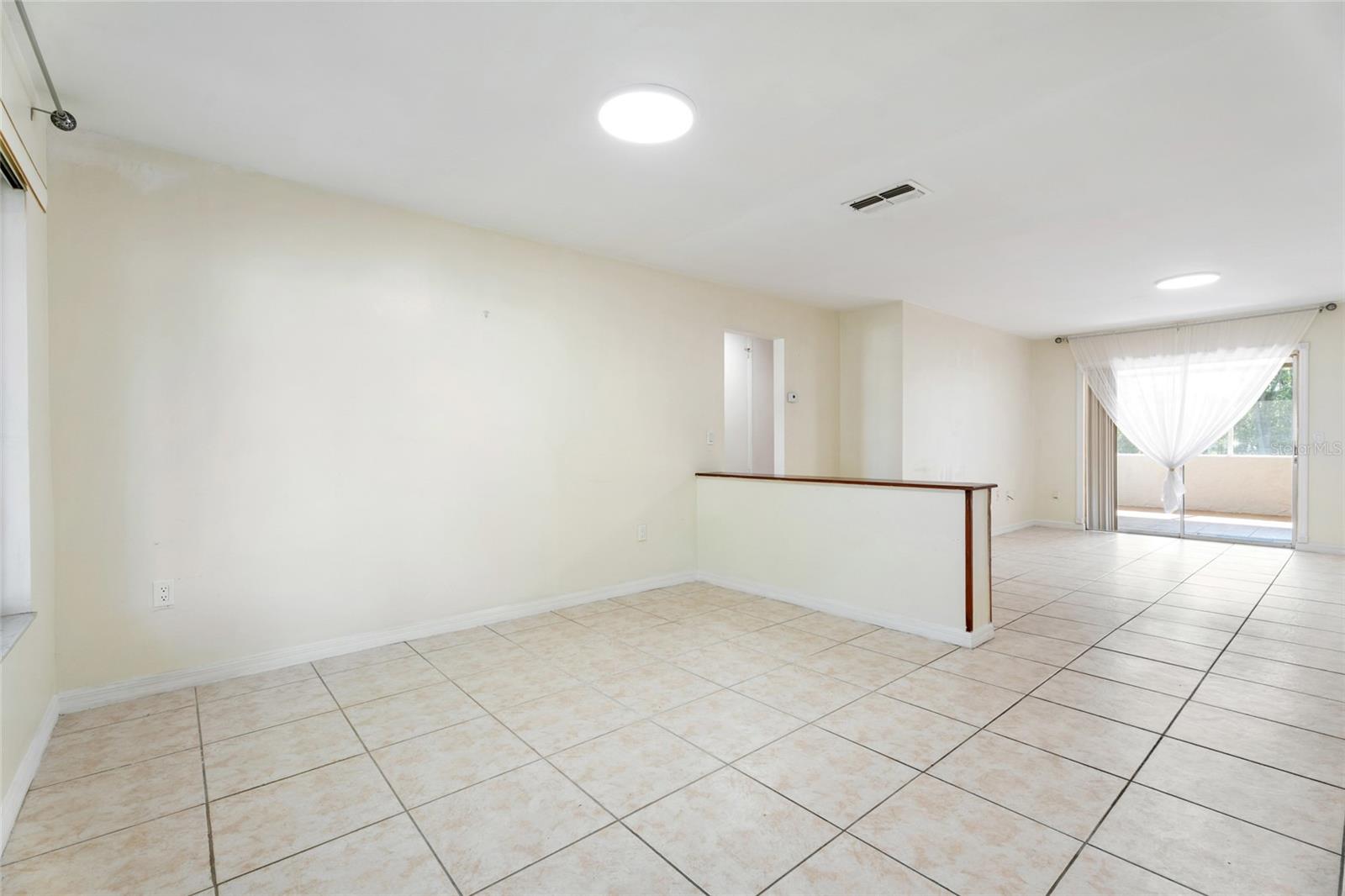 Image 8 of 60 For 10423 Manassas Circle