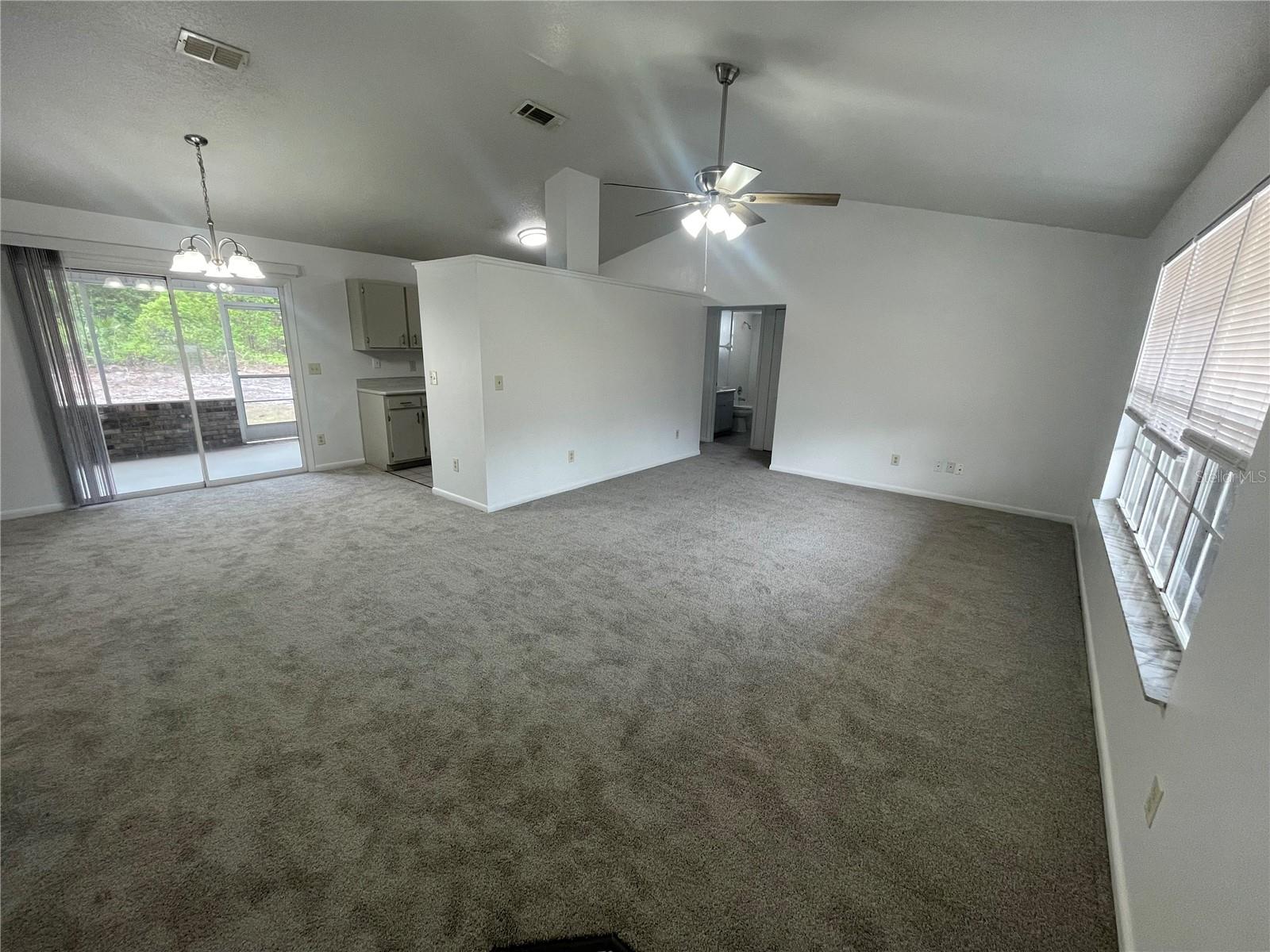 Image 2 of 19 For 2435 W Park Dr.
