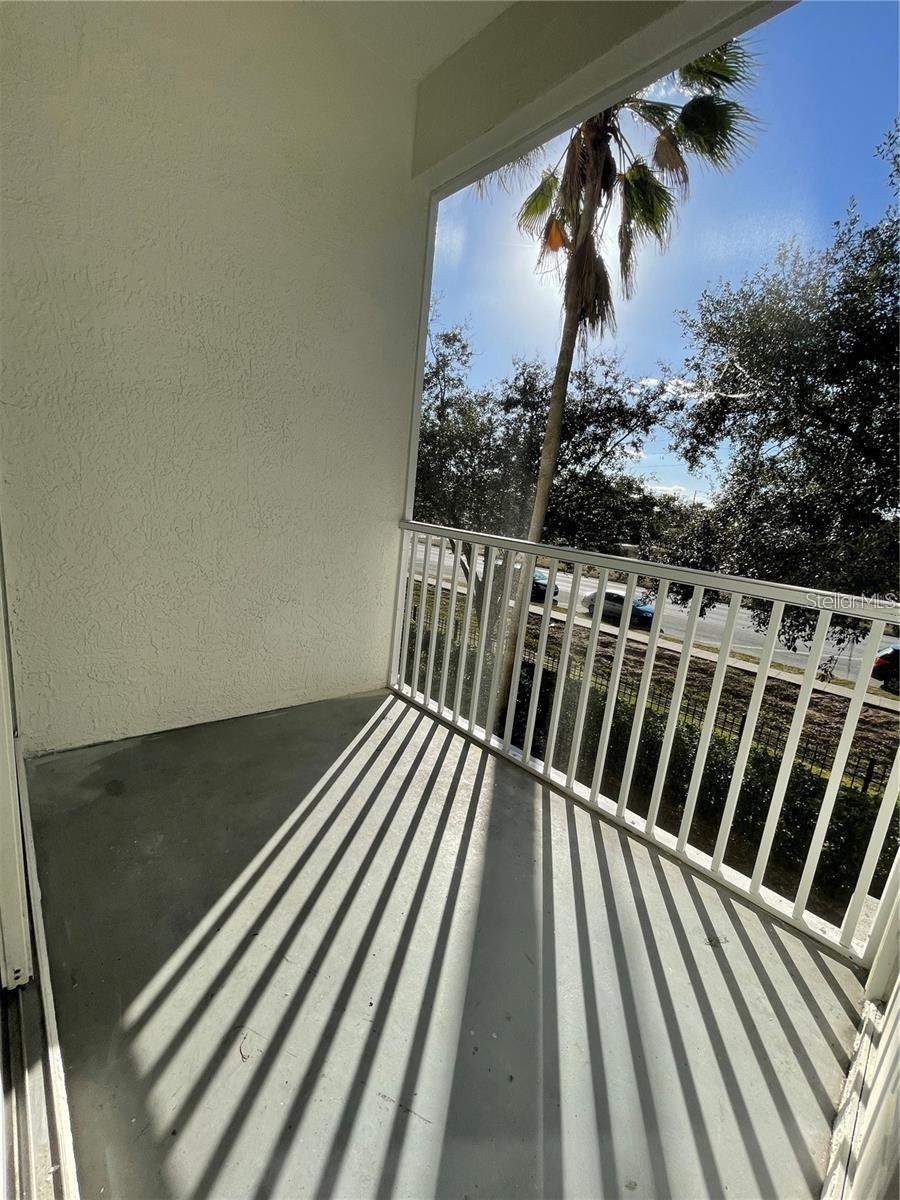 Image 17 of 45 For 2718 Maitland Crossing Way 206
