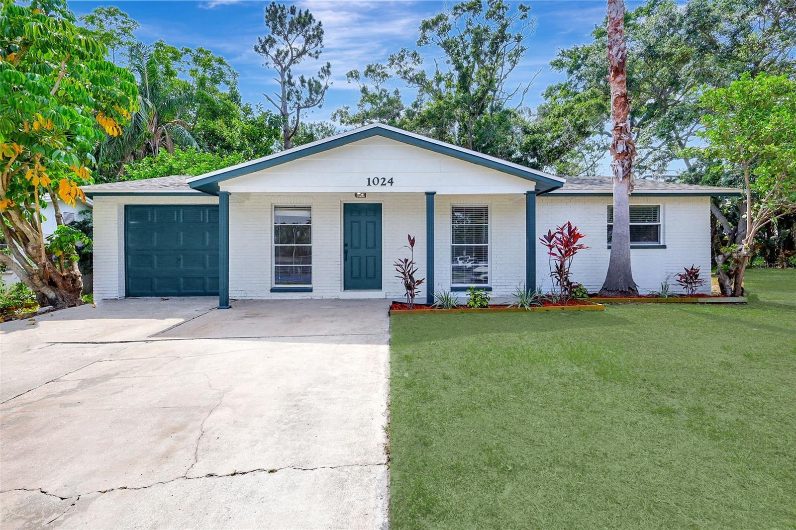 Details for 1024 Applewood Drive, CLEARWATER, FL 33759