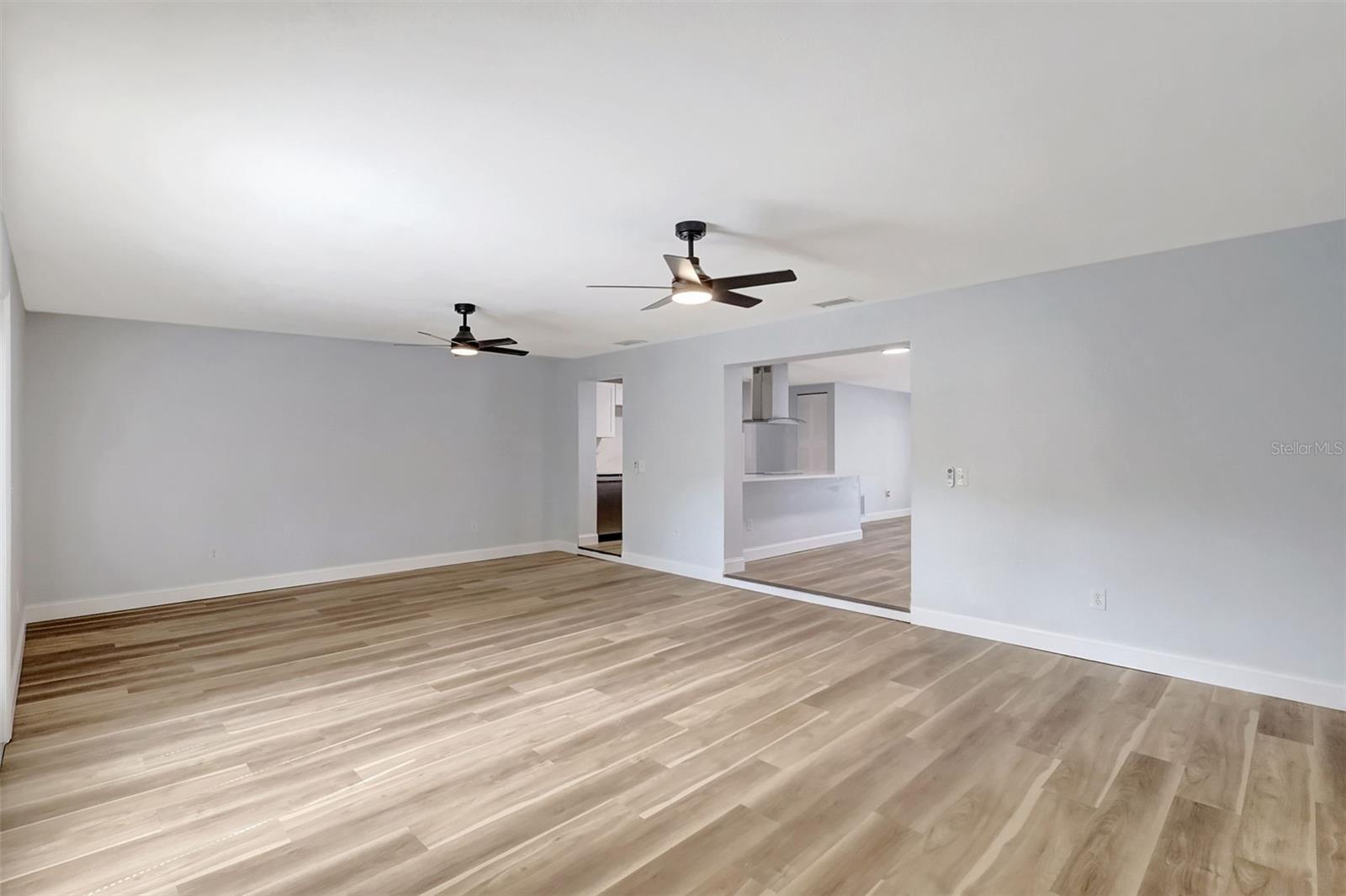 Image 11 of 24 For 1024 Applewood Drive