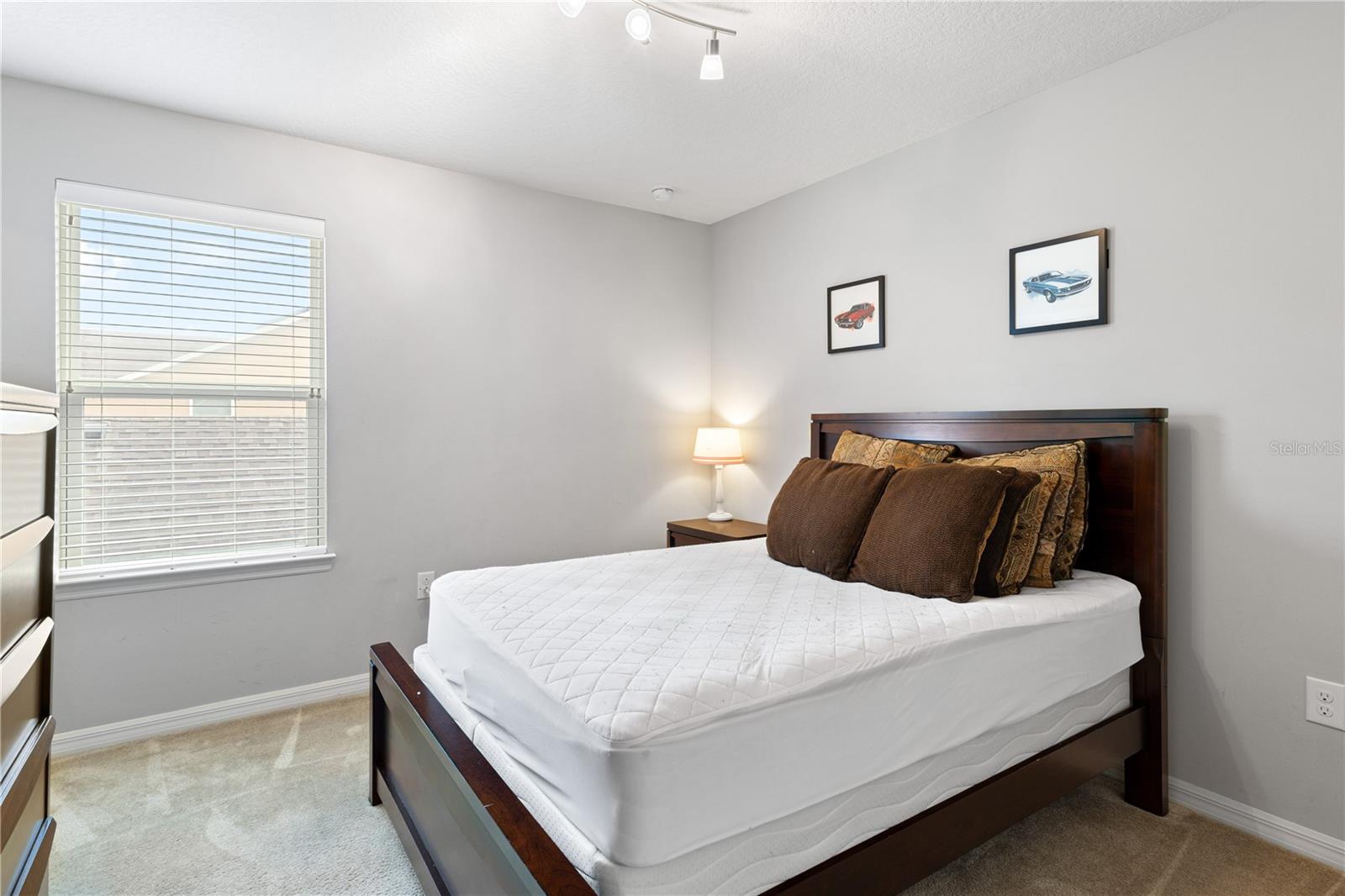 Image 41 of 71 For 14841 Porter Road