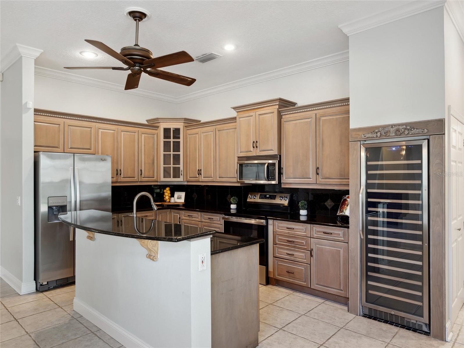Image 10 of 34 For 148 Oak View Circle