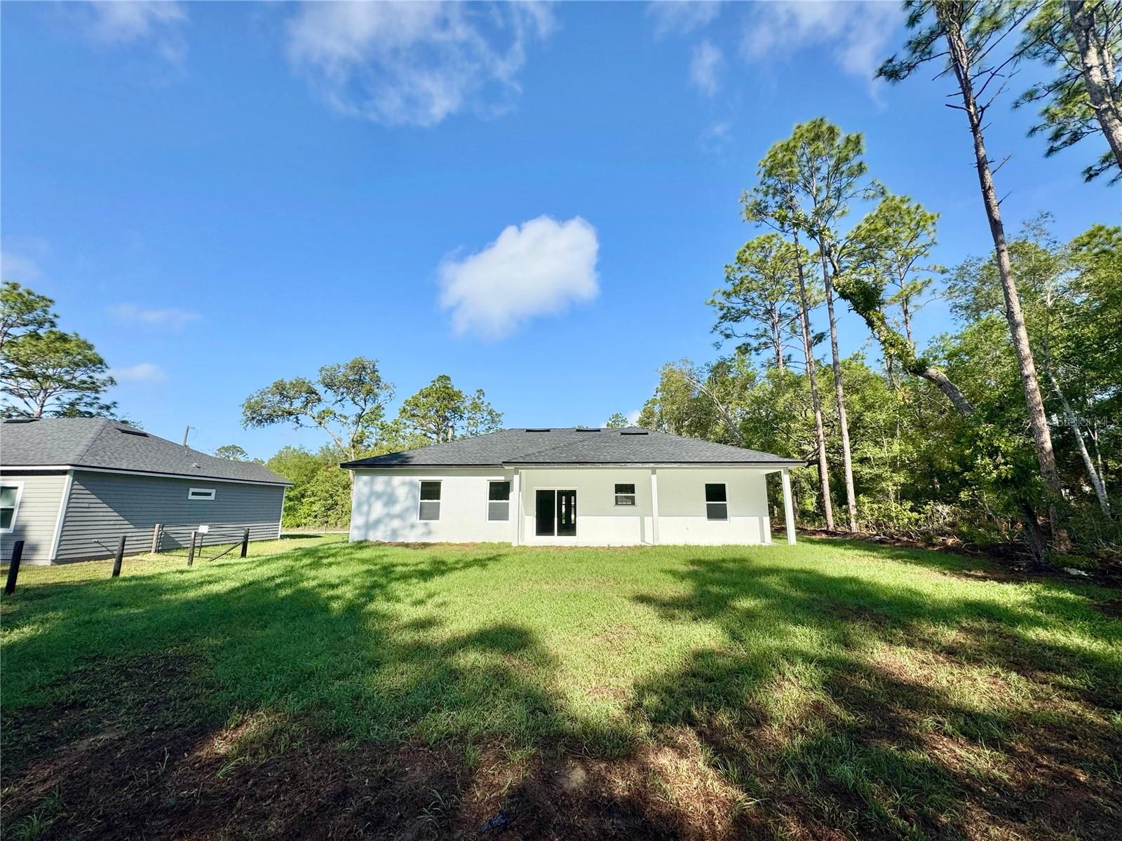 Image 7 of 25 For 8071 Primrose Drive