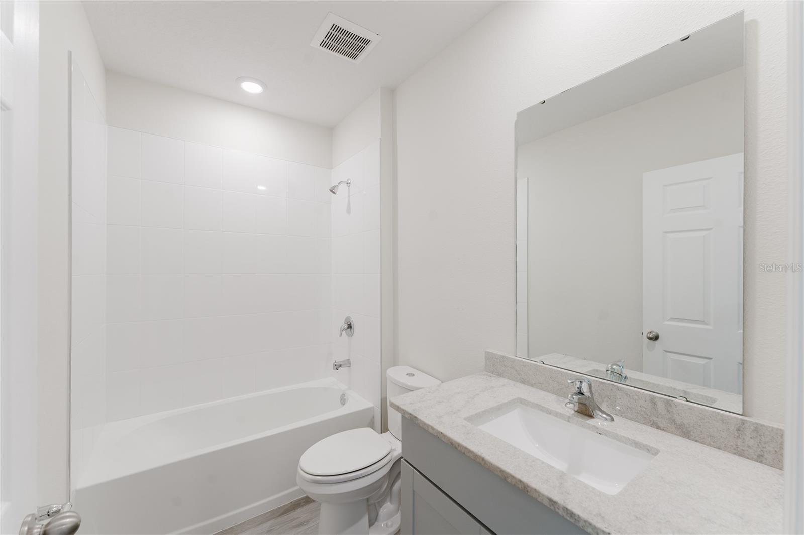Image 5 of 25 For 349 Guadlupe Street