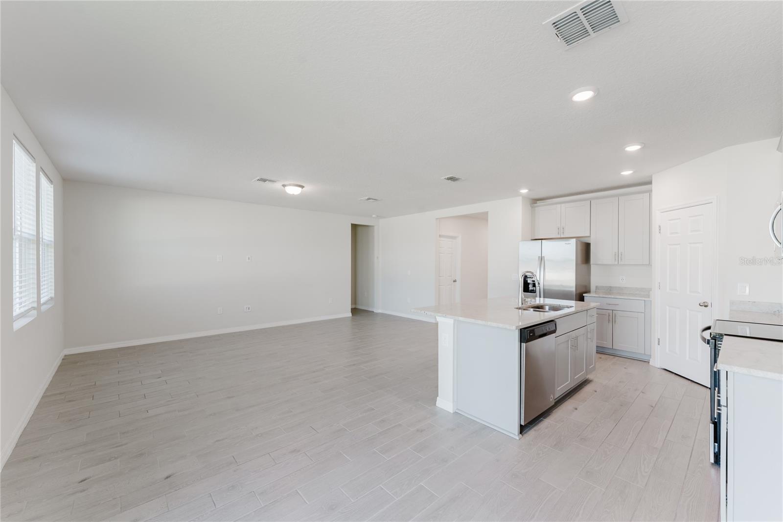 Image 8 of 25 For 349 Guadlupe Street