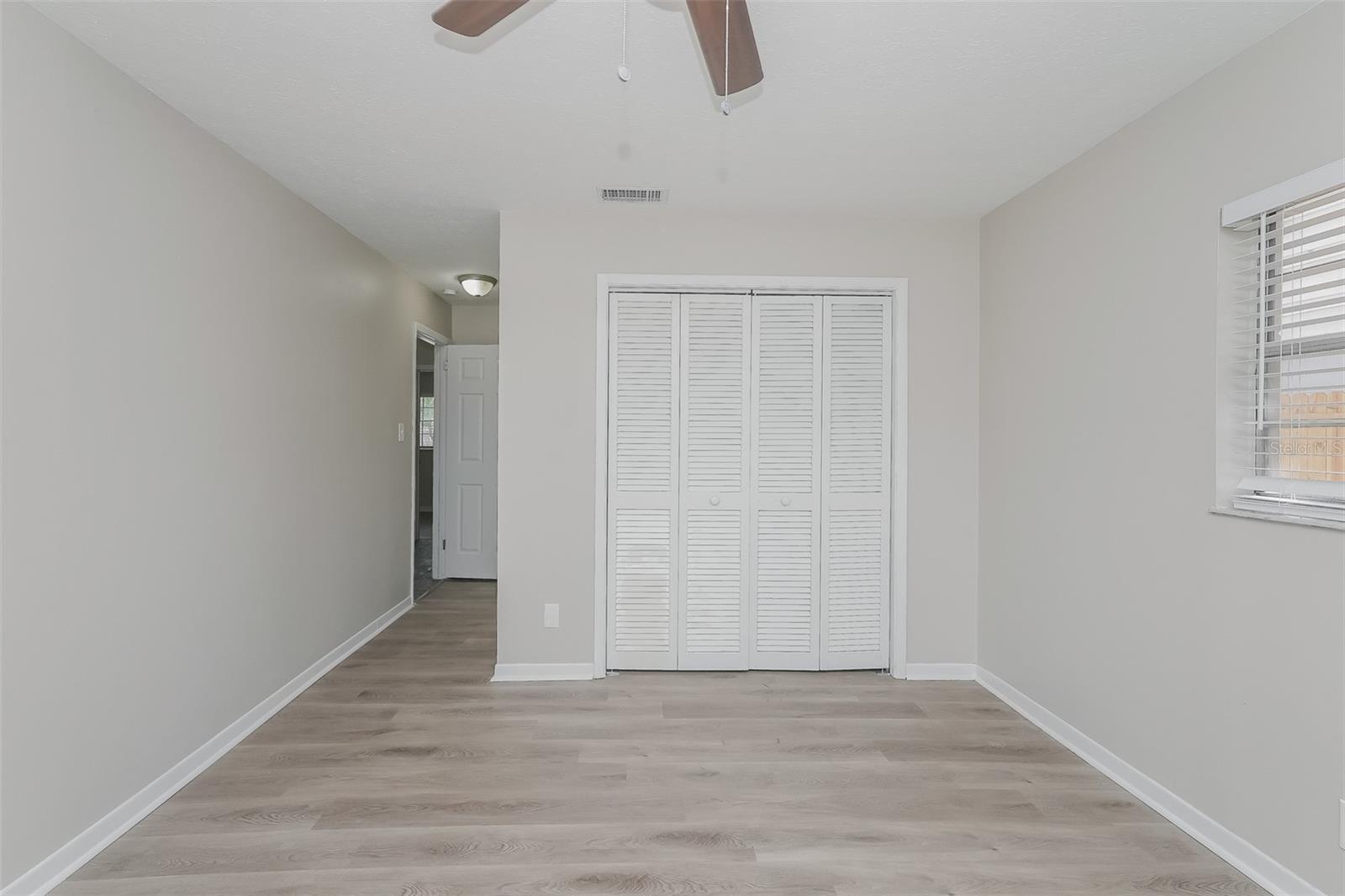 Image 14 of 16 For 2204 Tanglewood Way