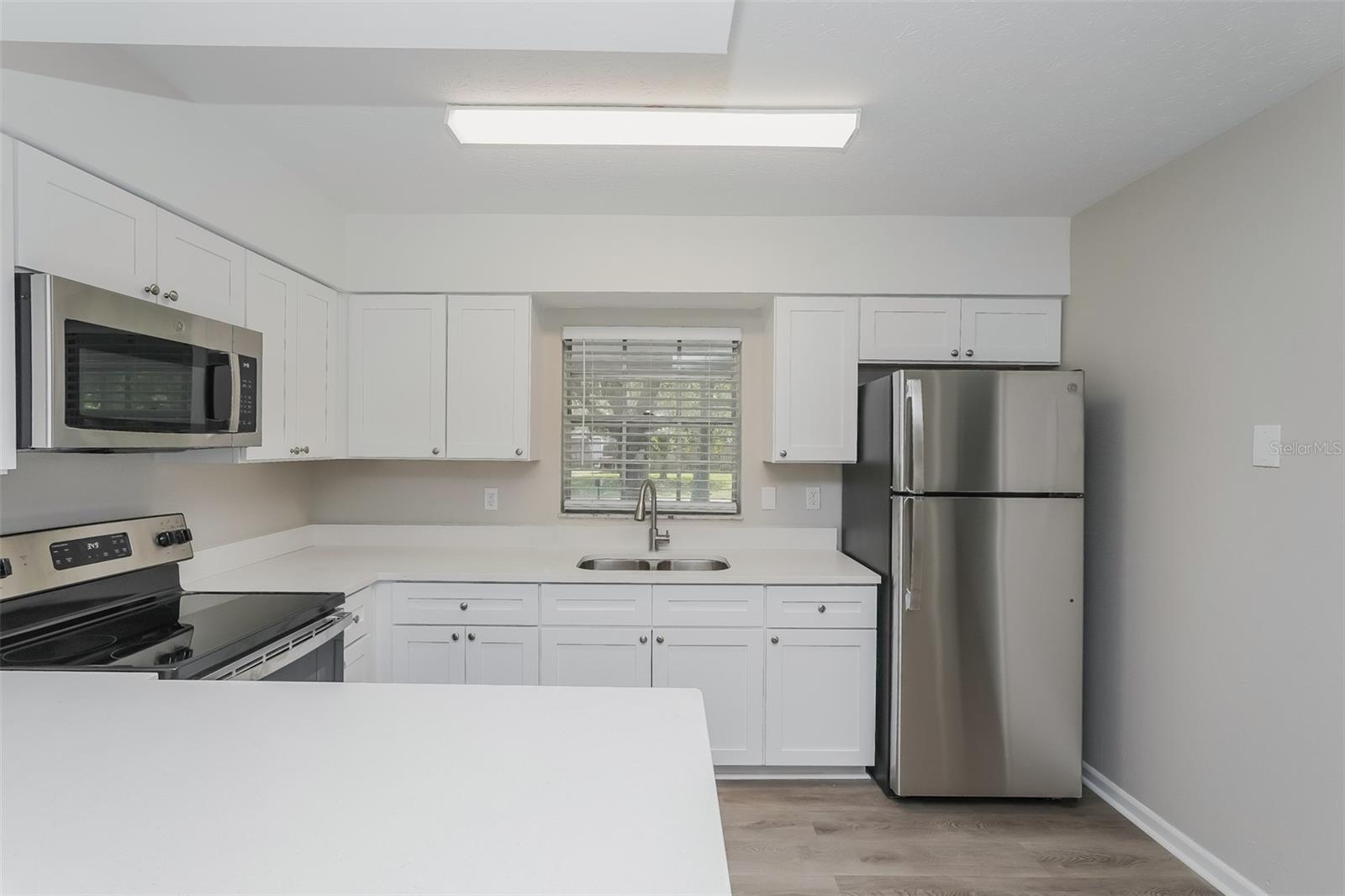 Image 8 of 16 For 2204 Tanglewood Way