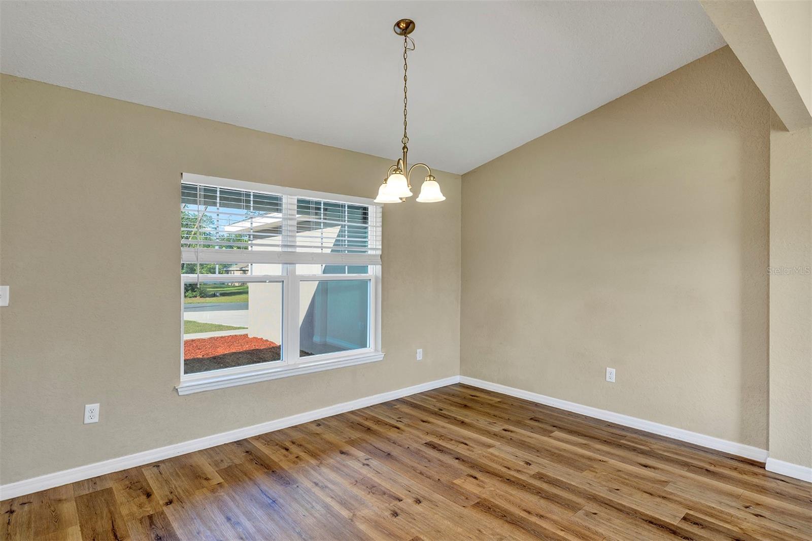 Image 4 of 37 For 16771 21st Terrace Road