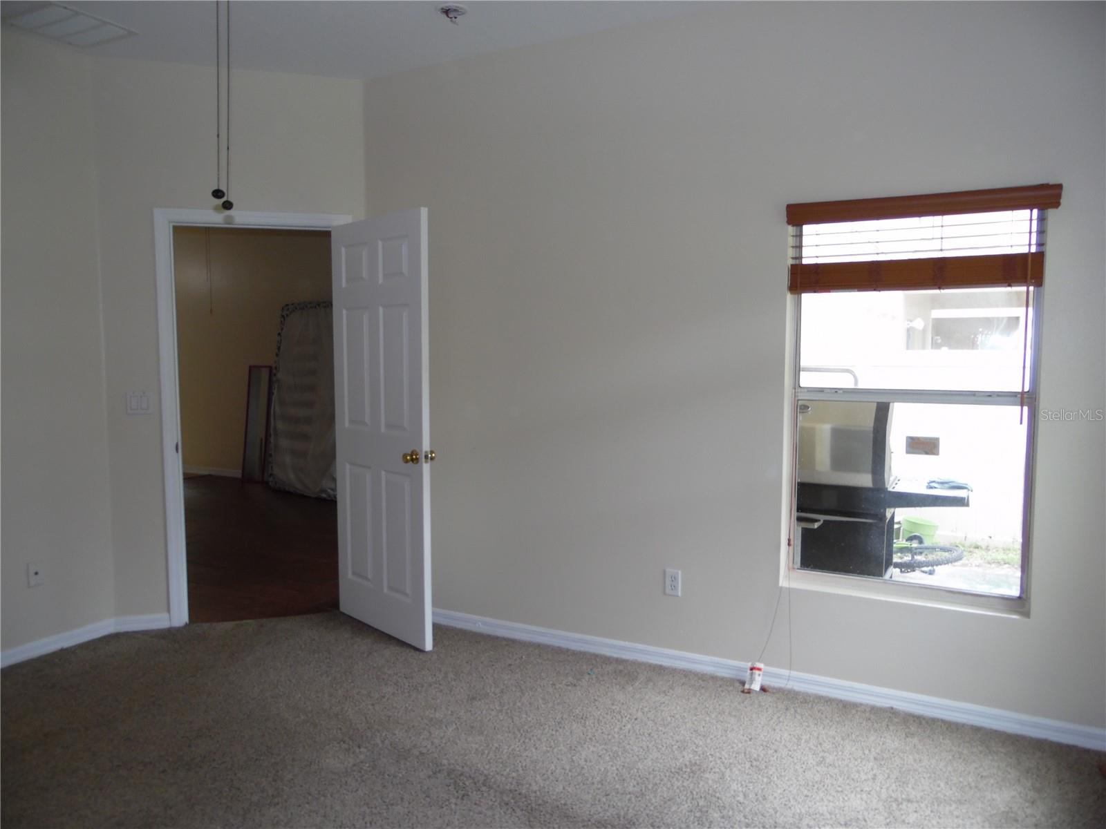 Image 14 of 26 For 15256 Stonebriar Way