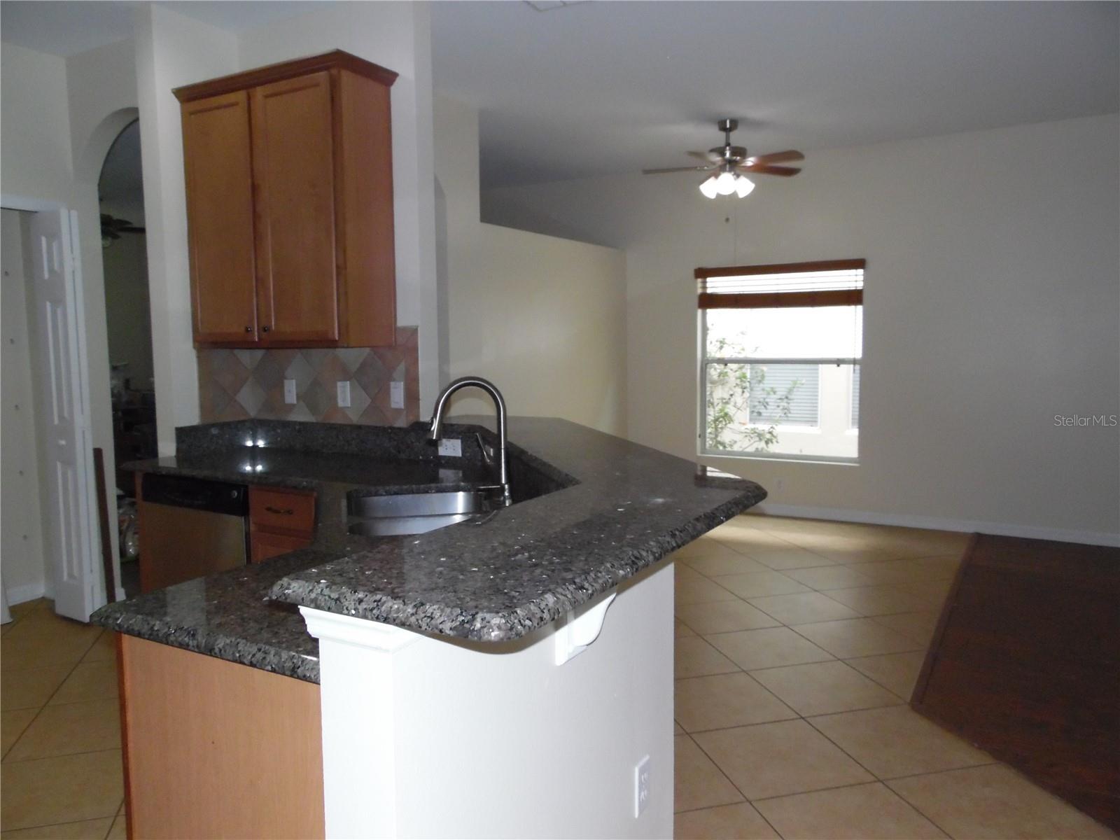 Image 8 of 26 For 15256 Stonebriar Way