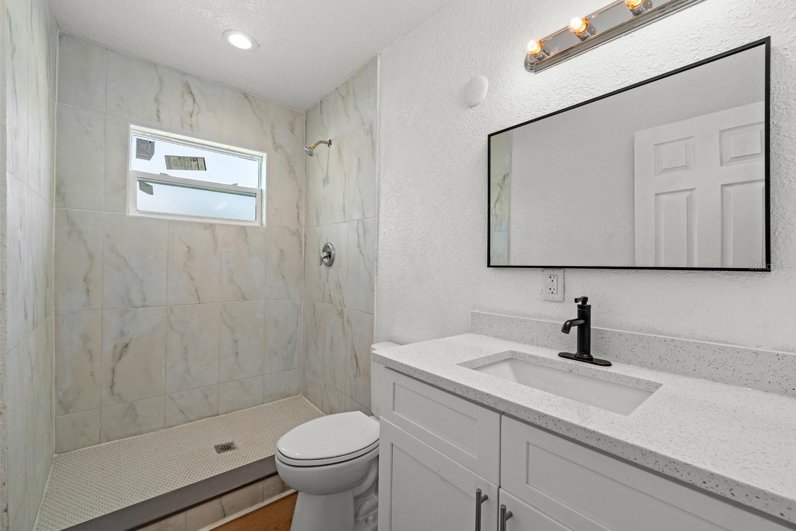 Image 11 of 11 For 5612 Meridian Way