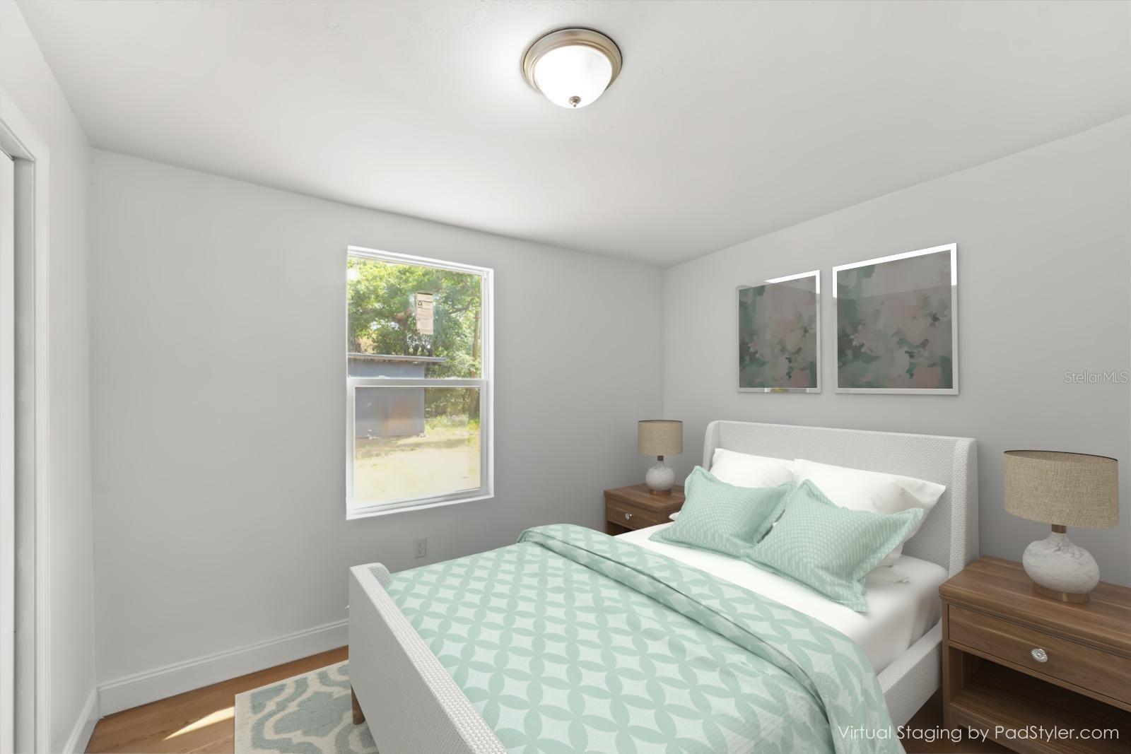 Image 5 of 11 For 5612 Meridian Way