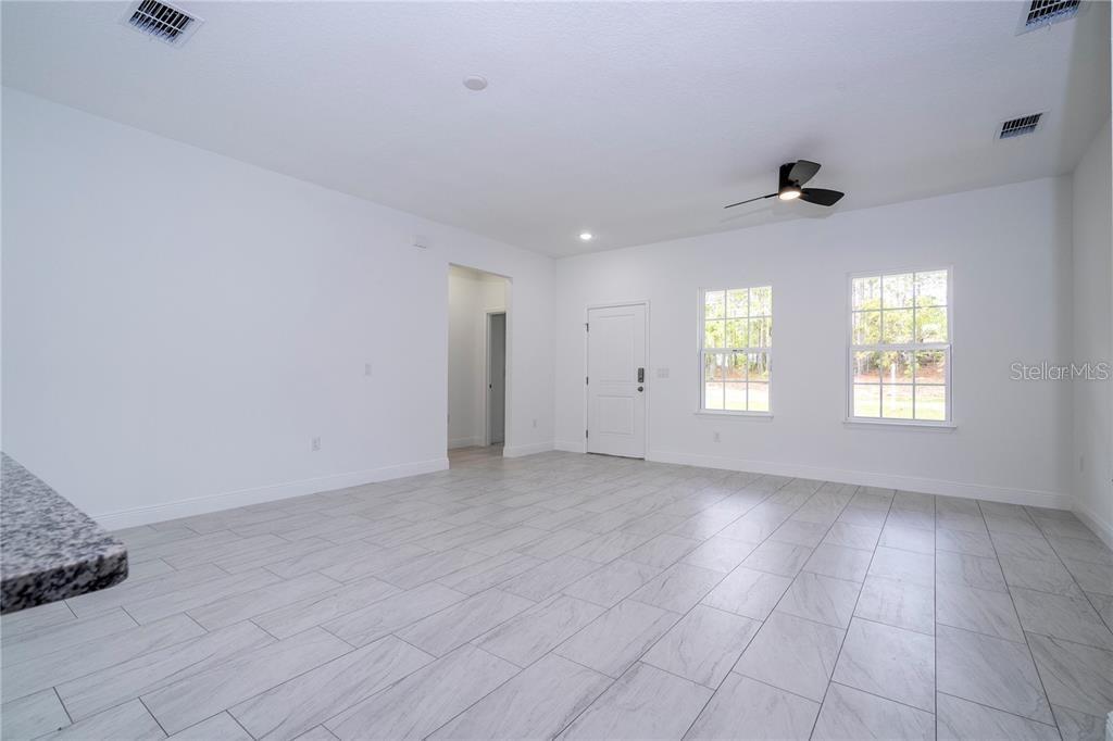 Image 10 of 38 For 9825 Swanee Terrace