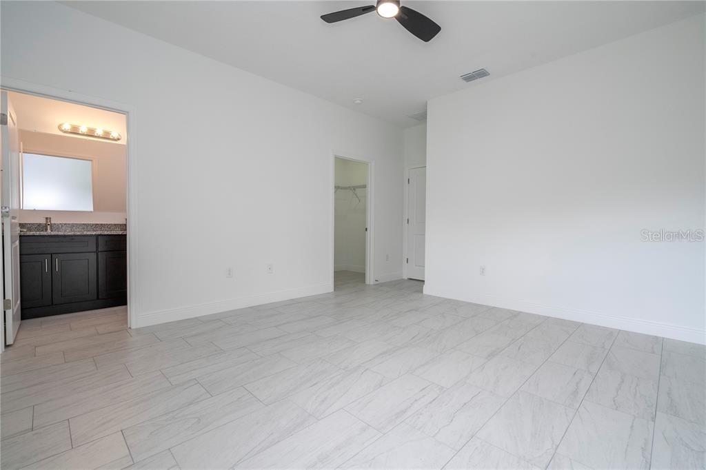Image 12 of 38 For 9825 Swanee Terrace