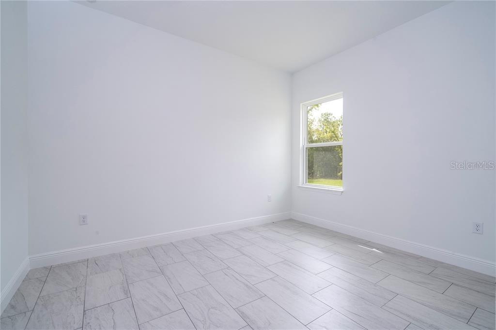 Image 20 of 38 For 9825 Swanee Terrace