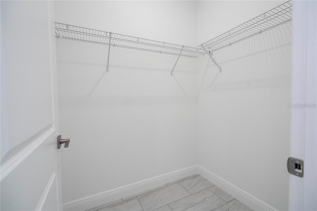 Image 24 of 38 For 9825 Swanee Terrace