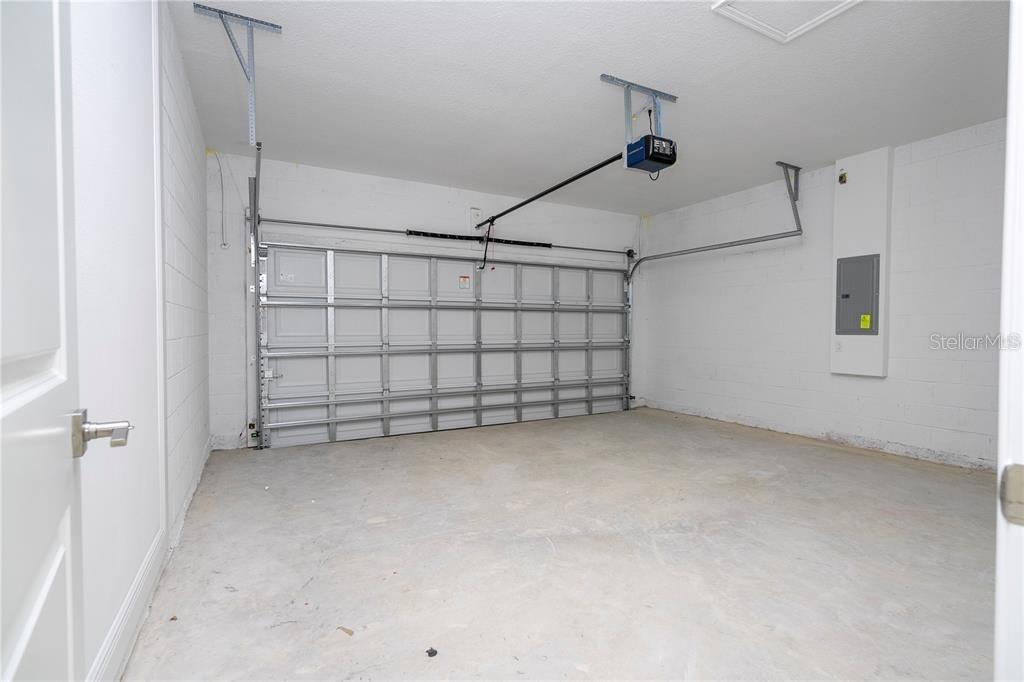 Image 30 of 38 For 9825 Swanee Terrace