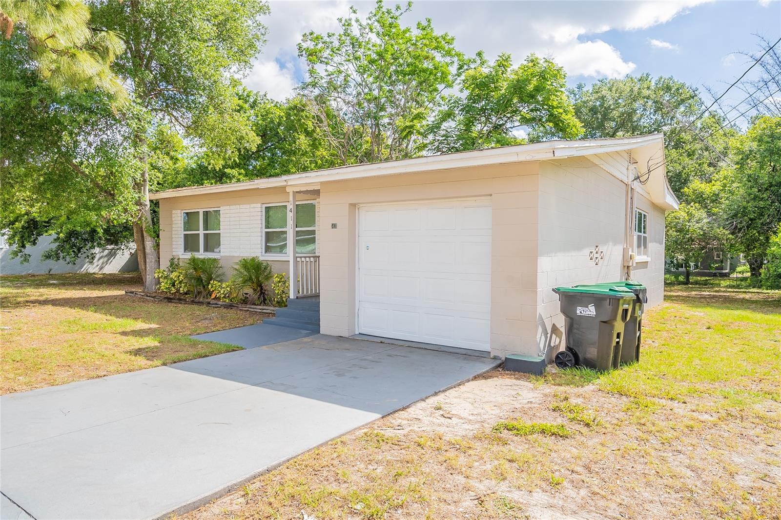 Image 3 of 24 For 1411 Powers Drive