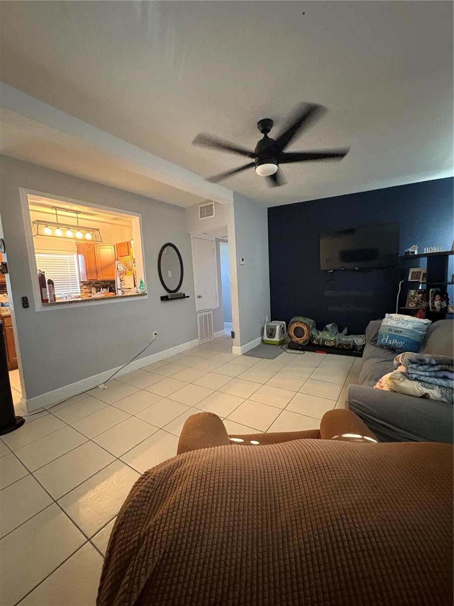 Image 15 of 17 For 815 Solandra Drive