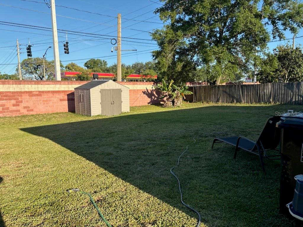Image 16 of 17 For 815 Solandra Drive
