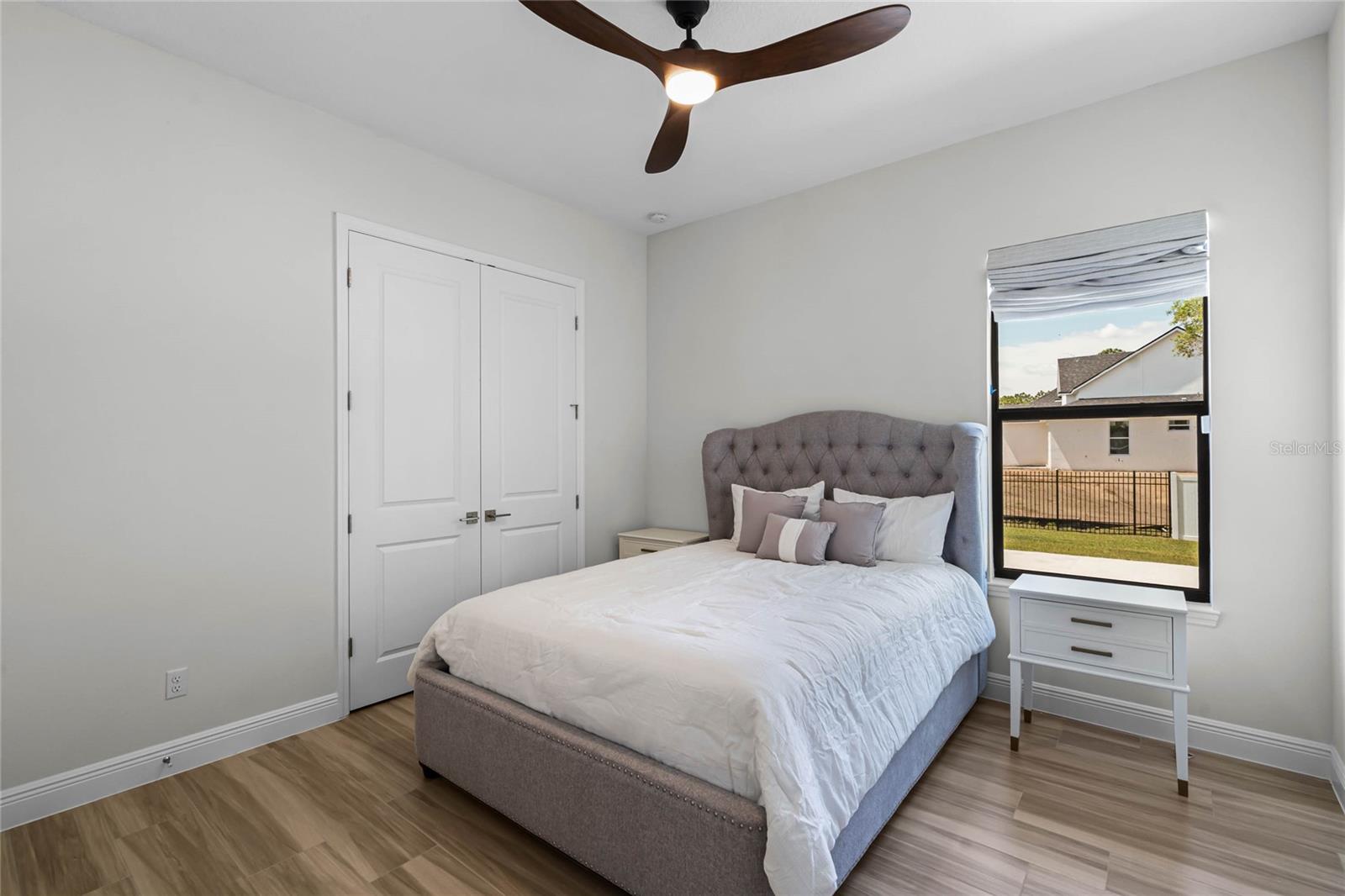 Image 33 of 48 For 18026 Reynolds Parkway