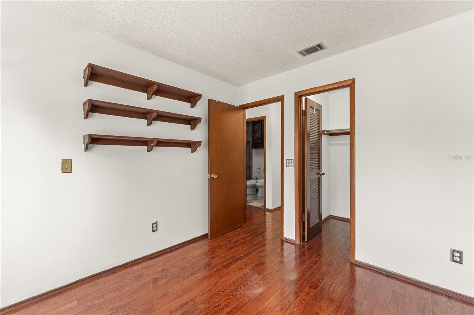 Image 43 of 55 For 1450 Harbour Drive