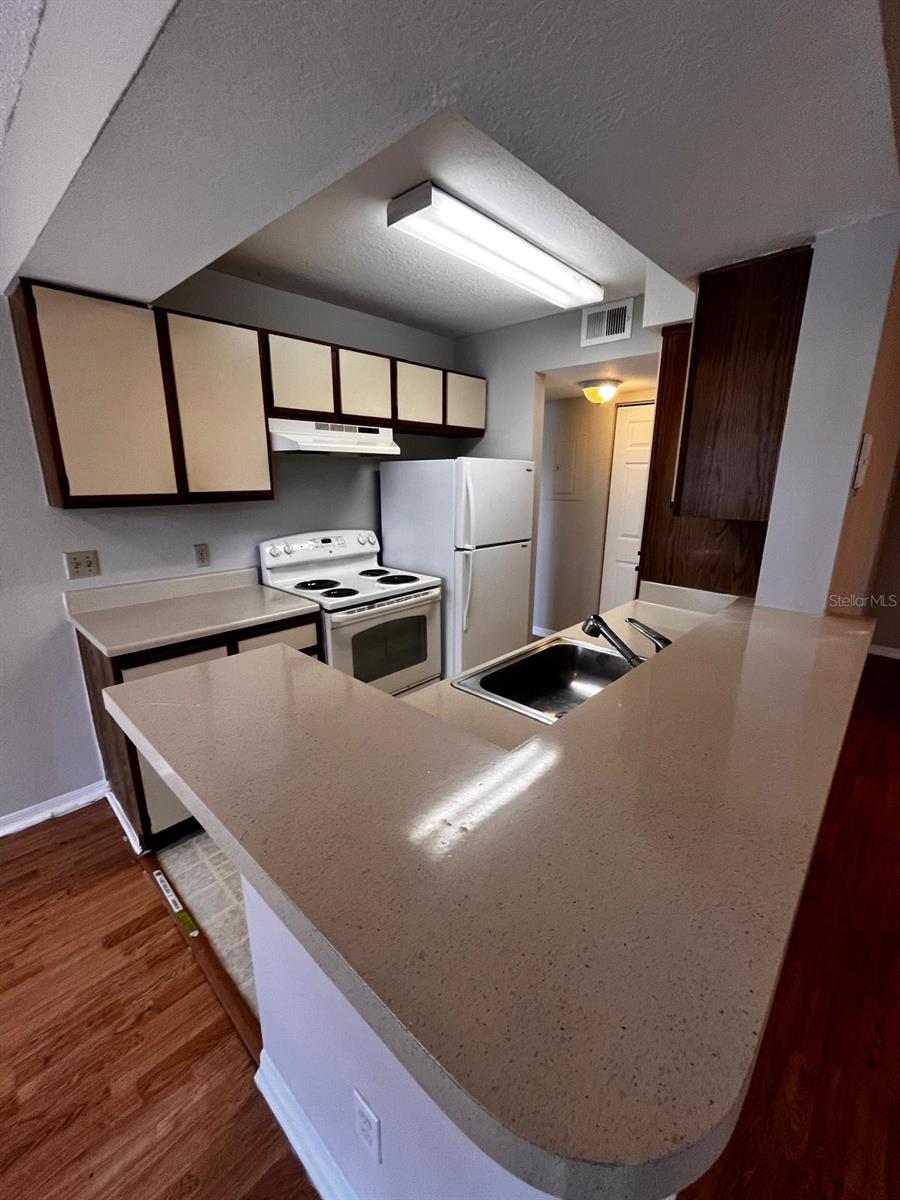 Image 6 of 12 For 1037 Hiawassee Road 2816