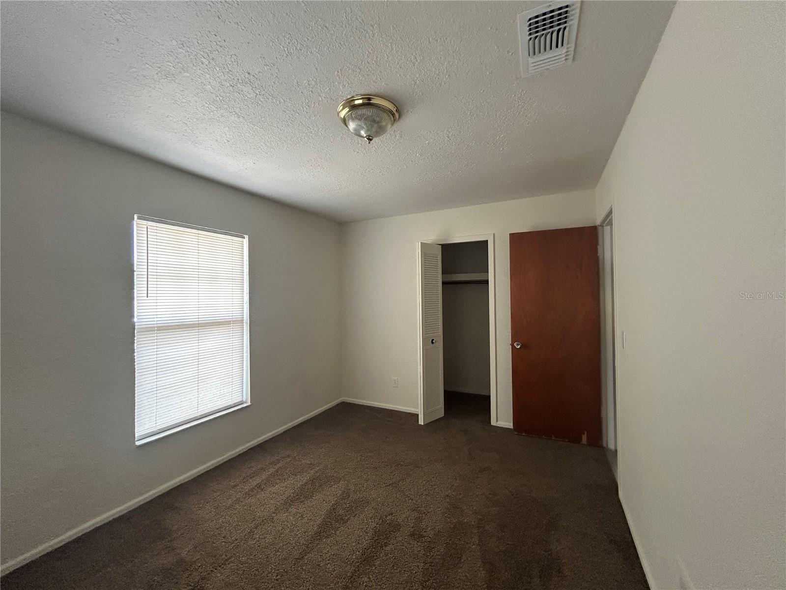 Image 21 of 36 For 2322 Vincent Rd