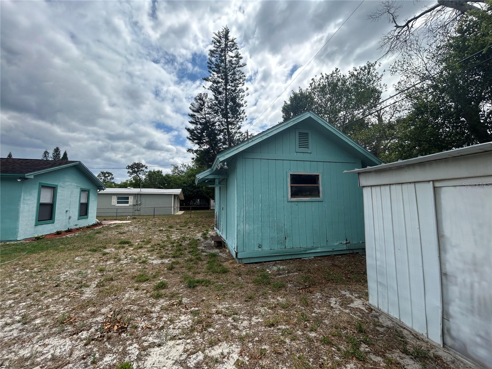 Image 36 of 36 For 2322 Vincent Rd