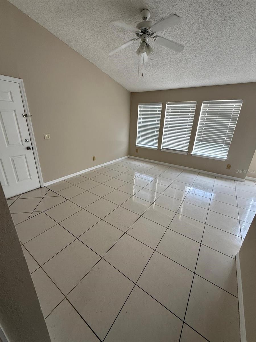 Image 2 of 17 For 1041 Hiawassee Road 3022
