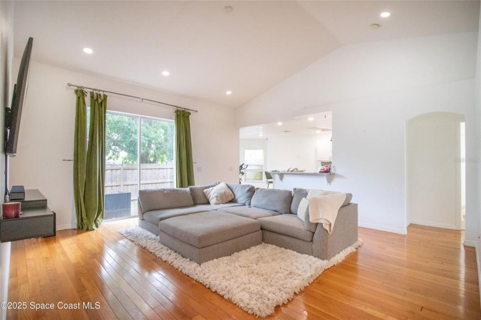Image 4 of 22 For 4046 David Drive
