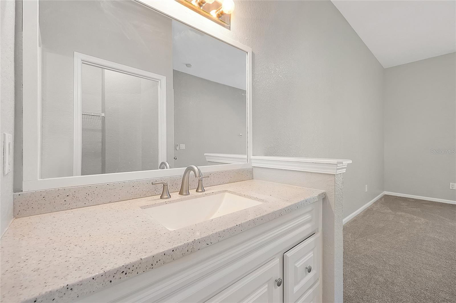 Image 21 of 41 For 7521 Bay Port Road 12