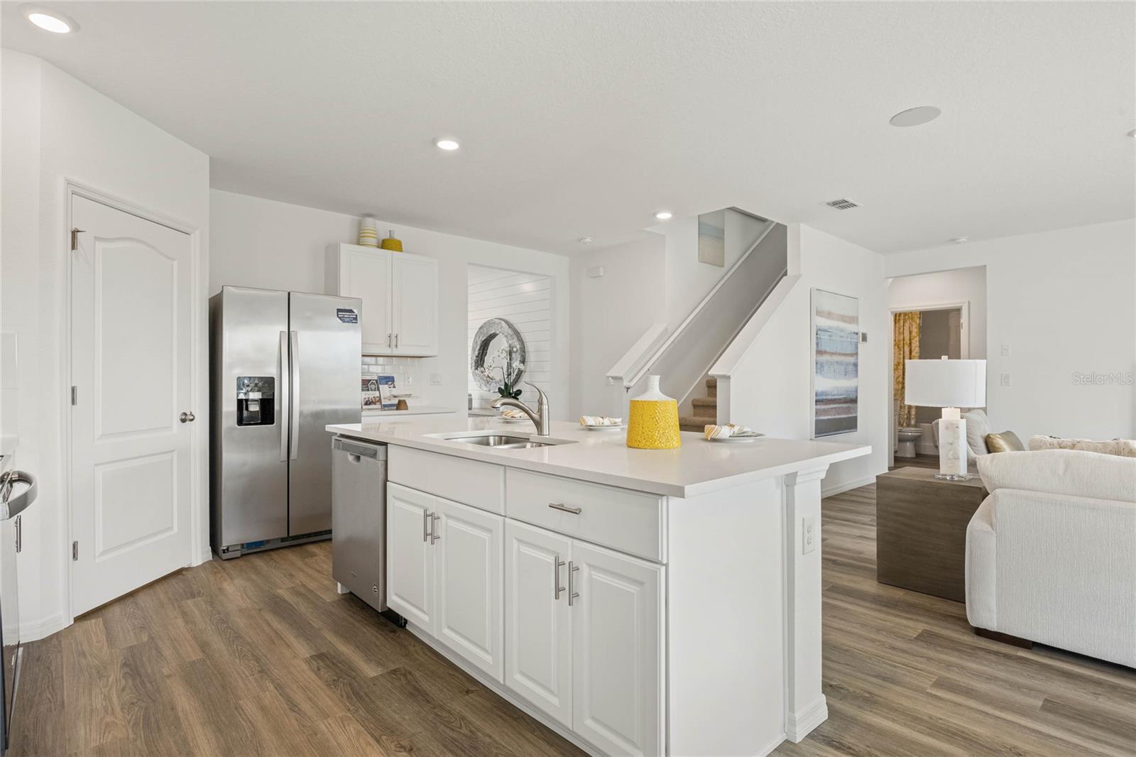 Image 11 of 41 For 1035 Morfontaine Street